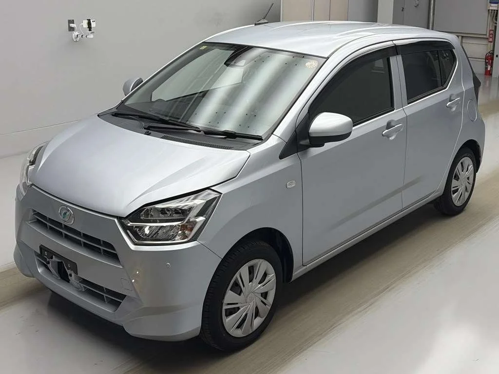 Daihatsu Mira e:S LA350S 2023
